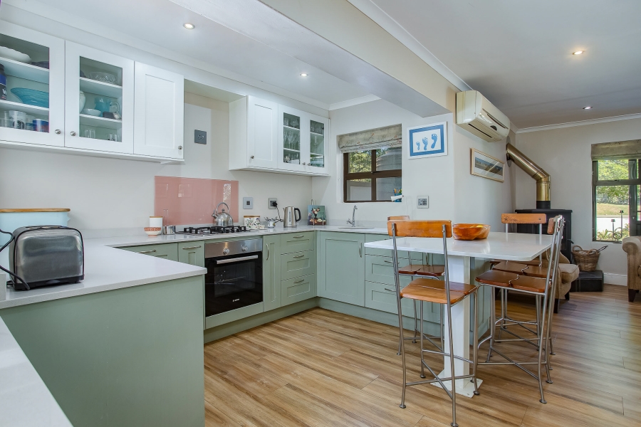 4 Bedroom Property for Sale in Boschenmeer Golf Country Estate Western Cape